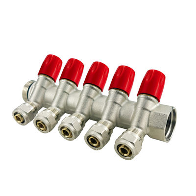 OEM 2-6-Wege Messing Pex-Manifold kundenspezifische Größe / Normaltemperaturmedien für Fußbodenheizteile