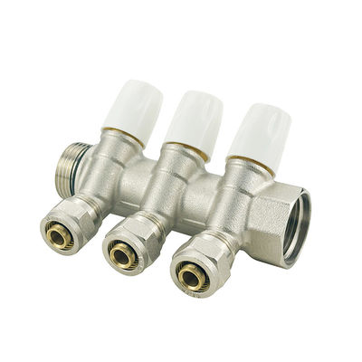 OEM 2-6-Wege Pex Manifold mit Messing-Fittings angepasste Farbveredelung angepasste Farbe angepasste Größe