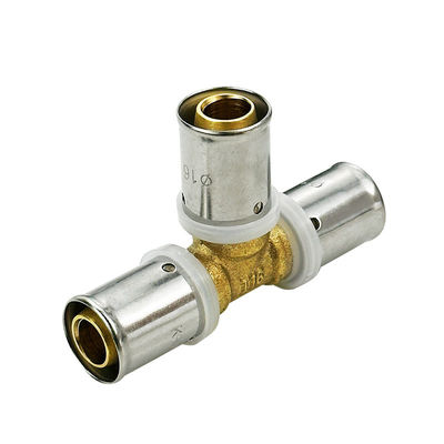 Mehrschicht-Rohrverbindungen Männlich-Weiblich-Elbogen-Gleiche Tee Geradepresse-Brassverbindungen
